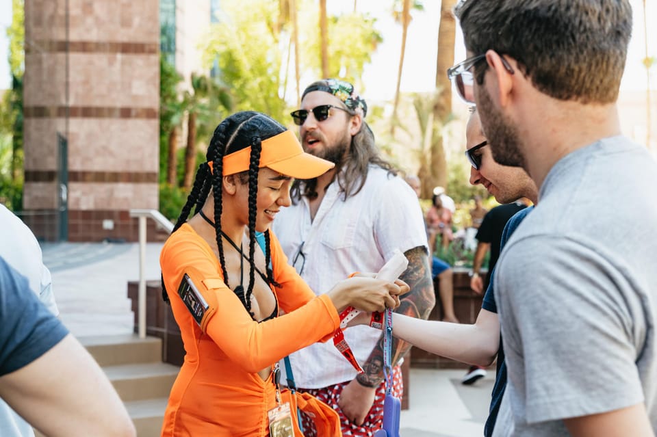 Group Pool Party Crawl Experience in Las Vegas - Klook Canada