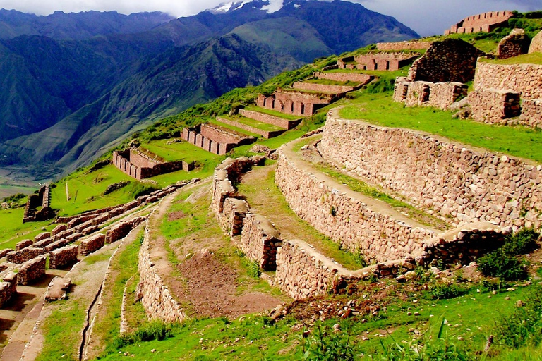 Perú||Lima, Nazca, Machu Picchu, Rainbow Mountain||11D+Hotel