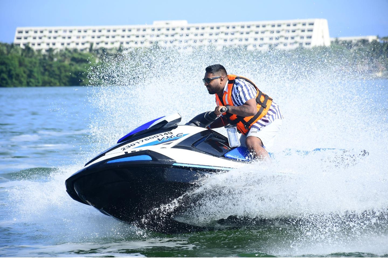 Cancun: Jet Ski Adventure at Nichupté Lagoon 60-Minute Jet Ski Adventure (Single Rider)