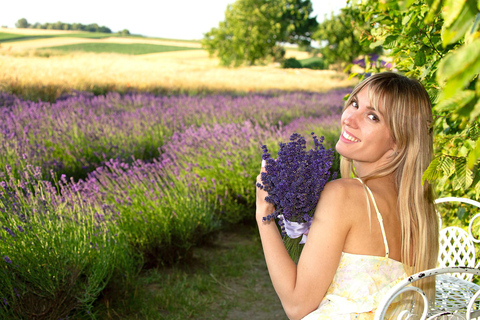Vienna: Outdoor Portrait Photography Workshop at Several Central Locations – Approximately 3 Hours Vienna: Outdoor portrait photography workshop at several central spots – approx. 3 hours