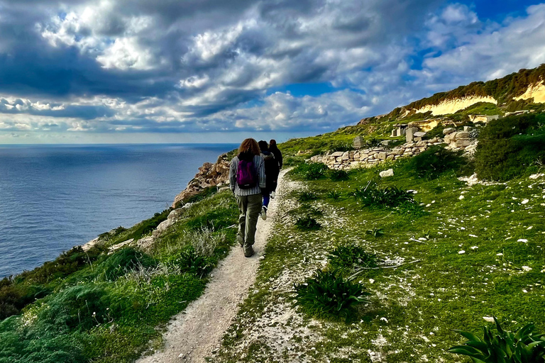 Gozo al Descubierto: Senderismo guiado en Gozo - El OesteGozo al Descubierto: Tour guiado de senderismo por el oeste de Gozo