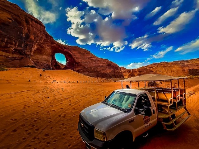 Visit Monument Valley 4x4 Navajo Guided Tour in Monument Valley