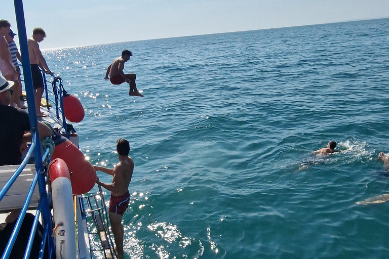 Benagil Cave Tour with Swim Stop, free Drink & Sunset Option Benagil Caves & Coast Boat Tour with Swim Stop and Drink