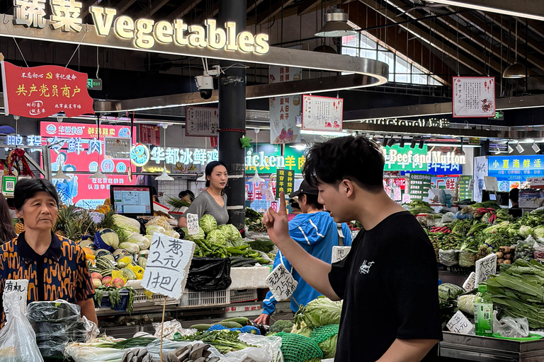 Beijing: Hutong Market and Hidden Cultural Gems Tour