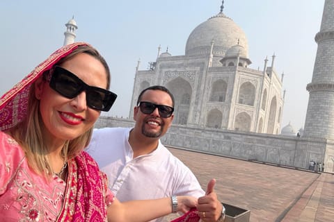 From Jaipur : Taj Mahal & Agra fort Tour and Drop Delhi