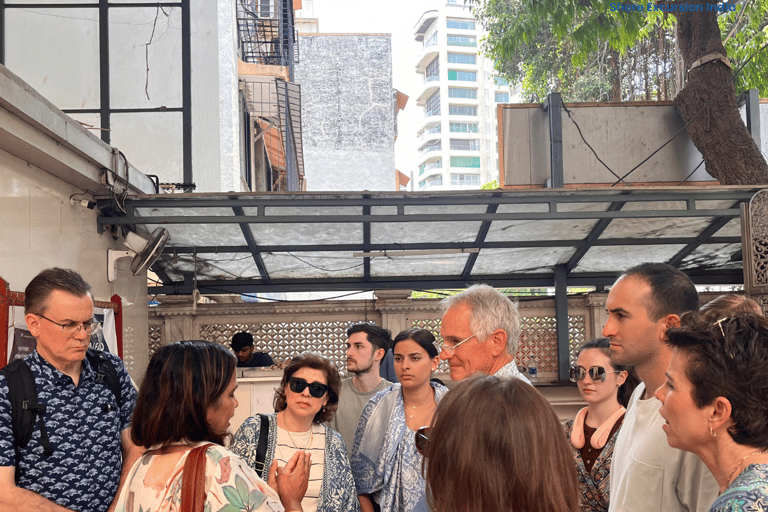 Tour per crocieristi a Mumbai Tour della città in gruppo con pranzoTour per crocieristi a Mumbai con tour della città e pranzo