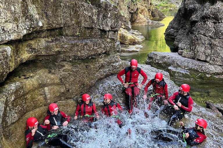 Wiestal: Canyoning in der Almbachklamm - Swiss Cheese Tour