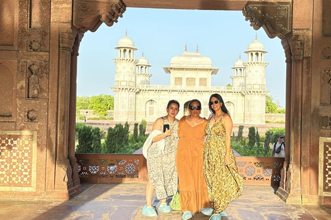 Visite privée de luxe de 5 jours du Triangle d&#039;Or Agra Jaipur DelhiCircuit avec hébergement 4 étoiles