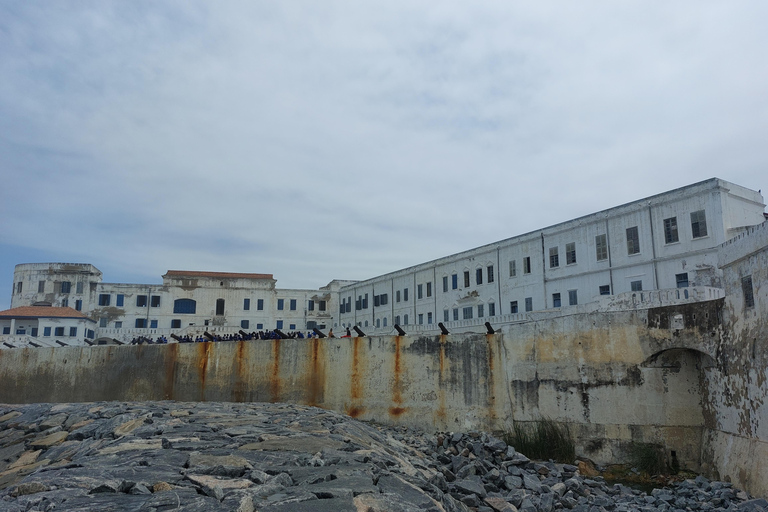 Ceremonia del Nombre Akan en el Sitio del Río de los Esclavos y Excursión por la Costa del Cabo