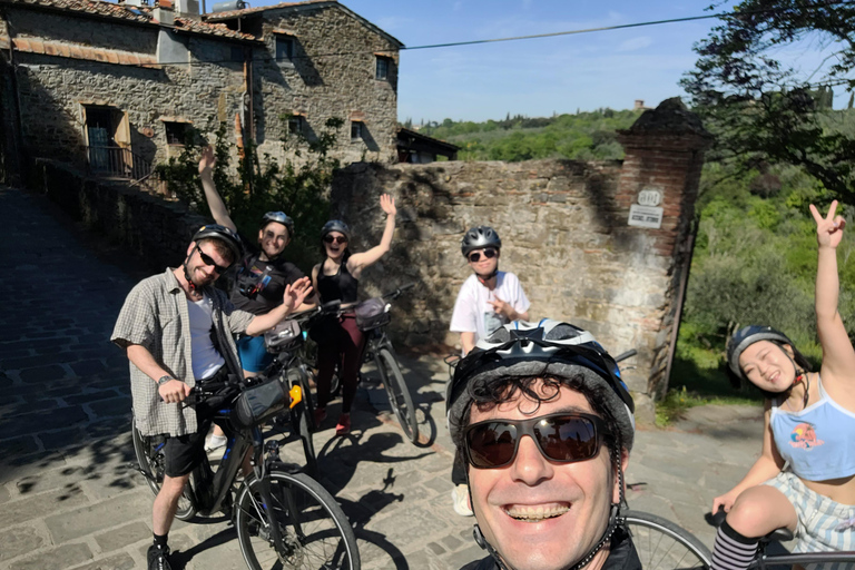 Firenze: tour guidato in bici elettrica nella campagna toscana con pranzo