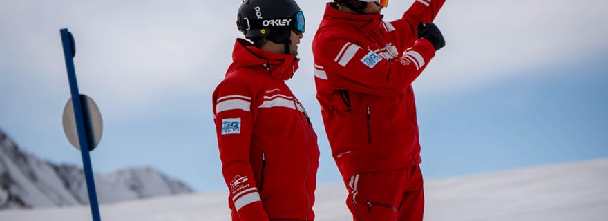 Gstaad: Cours de ski privé - tout niveau - Journée complète