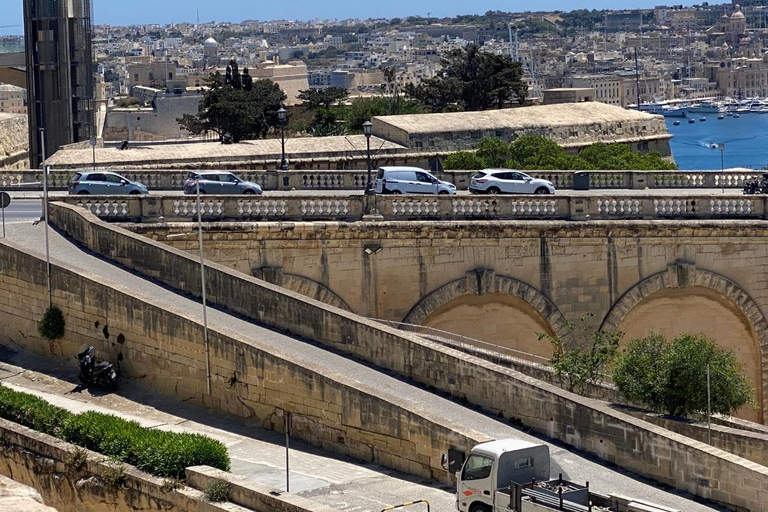 Valletta im Fokus: Erkundung der Hauptstadt - GUIDE IN PORTUGUESE