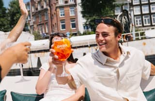 Amsterdam: Aperol-Spritz-Fahrt in einem offenen Elektroboot