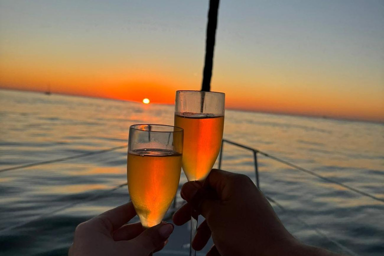 Porto,cruise with magical sunset ocean,open sail drink&snack Shared Magical Sunset Ocean