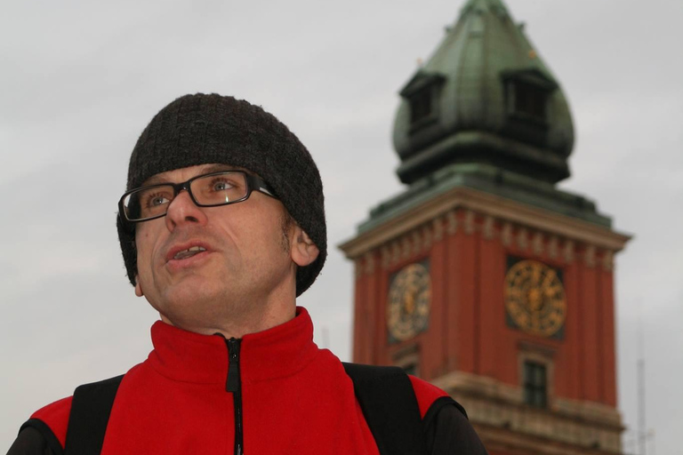 Warsaw: Old Town Walking Tour with a Local Guide