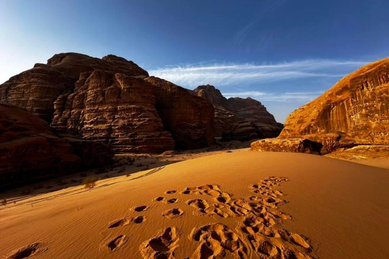 瓦迪拉姆沙漠探险之旅：超越地平线2-Hour 4x4 Safari