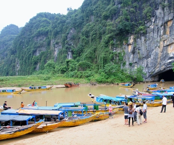GROTTA DI PHONG NHA E GROTTA DEL PARADISO