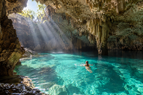 Labuan Bajo: 7-Stop Tour to Rangko Cave, Melo & Night Market