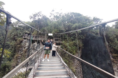 Quito: Baños de Agua Santa, Cotopaxi, Yambo Lagoon Tour, 2 days 1 night