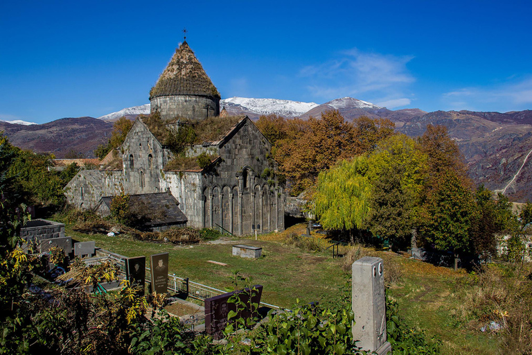 Tbilisi: Armenia Day Trip with Lake Sevan and Yerevan