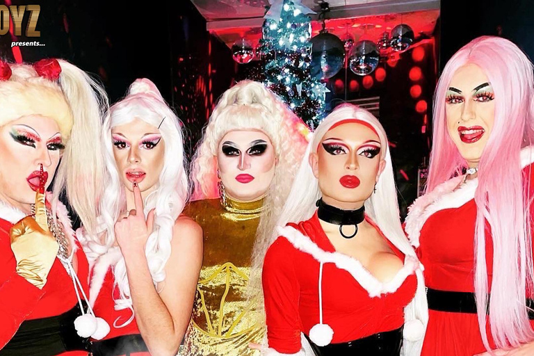 Una festiva cena de Navidad FunnyBoyz con Drag QueensCena de Navidad de 3 platos