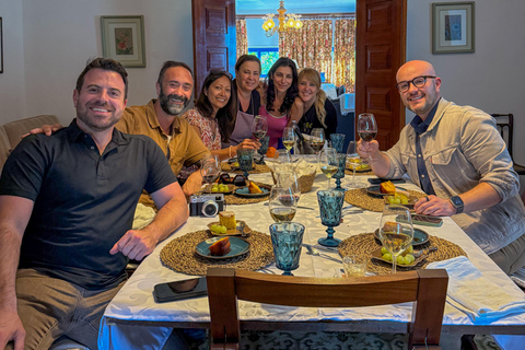 Douro Valley: Wine & Olive Oil Tour with Boat & Lunch Douro Valley: 2 Wineries, Boat Cruise & Traditional Lunch