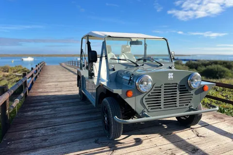 Olhão: Aluguel de eletricidade com o Mini Moke do Méhari
