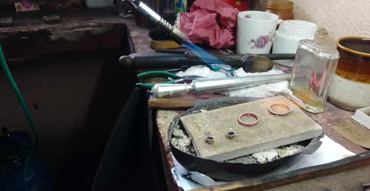 Galle: Traditional Jewelry Making Workshop with snacks photo 7