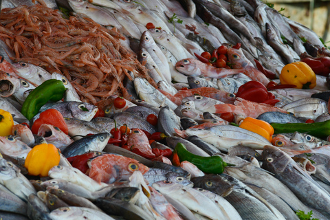 Visita ao mercado e aula de culinária portuguesa - Algarve&#039;s Cuisine