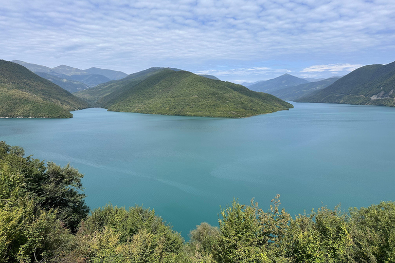 Tbilisi: viaggio tutto incluso a Kazbegi e masterclass di khinkali