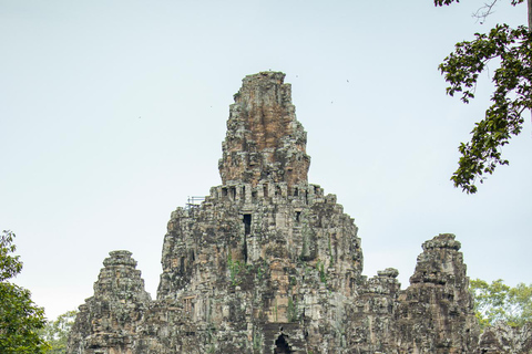 Private Angkor Wat Sunrise Tour with Breakfast