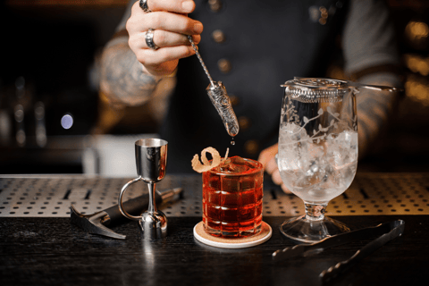 Barcelona: Speakeasy, Explore Hidden Bars with Tapas