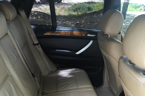 St Lucia: Luxury Escalade Transfers