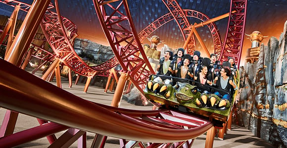 Входной билет в IMG Worlds of Adventure с трансфером из отеля
