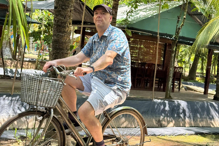 Max 14: Discover Cu Chi Tunnels System & Mekong Delta Private Group Tour