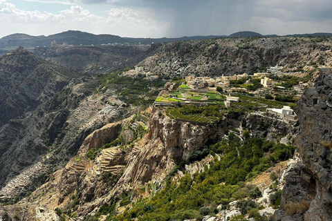 Från Muscat: Heldag till Nizwa-Jabal Akhdar-Birkat Al Moz