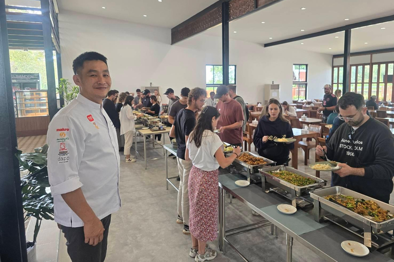 Ayutthaya Highlights & River Prawn Experience River City Meeting Point