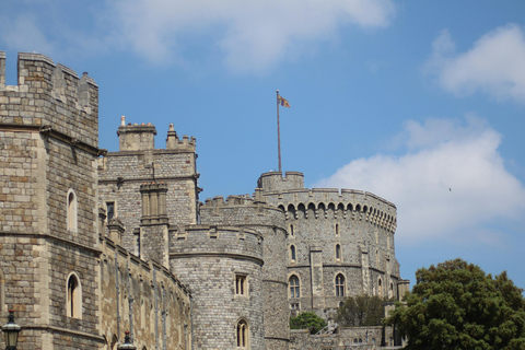 Vanuit Londen: Dagtocht naar de universiteit van Cambridge+Windsor CastleRoute instellen reis