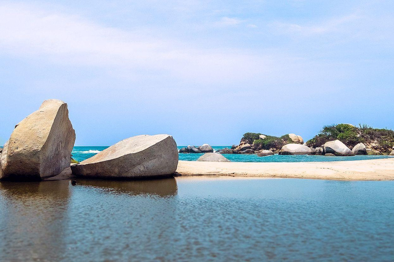 Cartagena – Tayrona Park: 2 days + Glamping + 7 beaches + Transportation