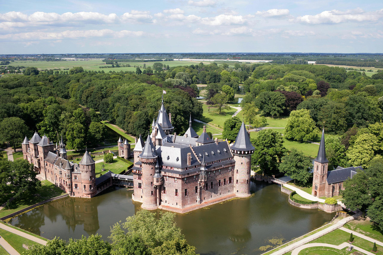 Amsterdam: Castle De Haar & Utrecht old town Private Tour