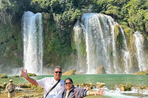 Cao Bang: Ban Gioc Waterfall Day Tour by Motorbike or Car Full-Day Car Tour with a Local Guide