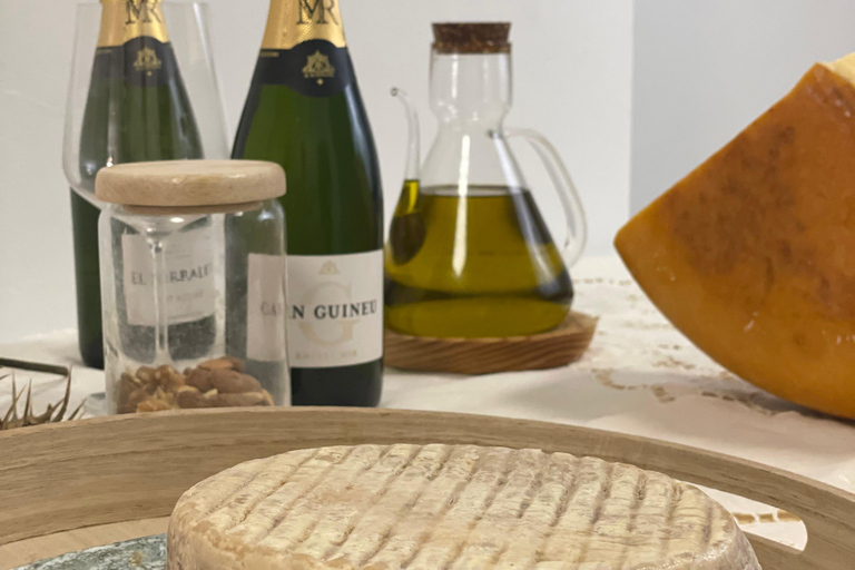 Canarian cheese tasting in Las Canteras