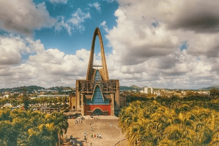 Tour culturale per piccoli gruppi per visitare la Basilica di Higuey