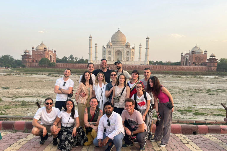 From Delhi Taj Mahal & full Day Agra Tour with 5 star lunch Ac Private Car + Tour Guide.