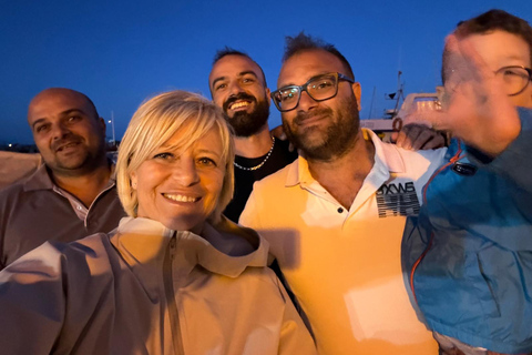 Procida : Excursion en bateau privé avec vue sur la mer et plongée en apnéeProcida Vue sur la mer