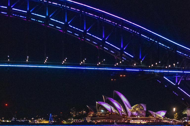 Sydney: Vivid Sydney Festival Sightseeing Cruise Sydney: Vivid Sydney Festival Sightseeing Cruise - 9:45pm
