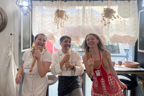 佛罗伦萨：意面制作课程，含晚餐、葡萄酒和... 唱歌！佛罗伦萨：意面制作课程，含晚餐、葡萄酒...还有歌唱！