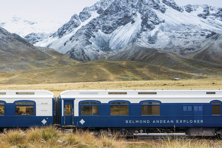 Luxury train to Lake Titicaca with overnight on board