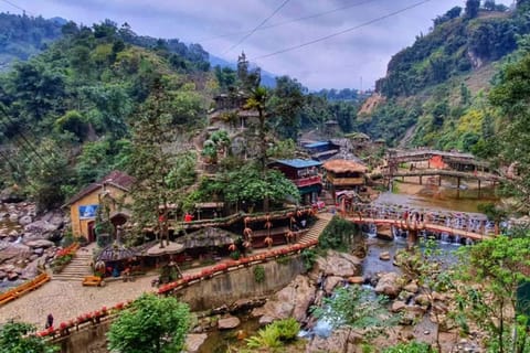 Sapa: Half-Day Scenic Car Tour with Local Art Experience - Image 2