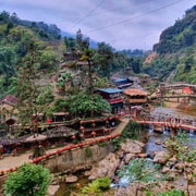 Sapa: Half-Day Scenic Car Tour with Local Art Experience
